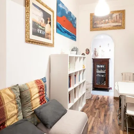 Central Apartment In Trastevere Rome Exterior photo