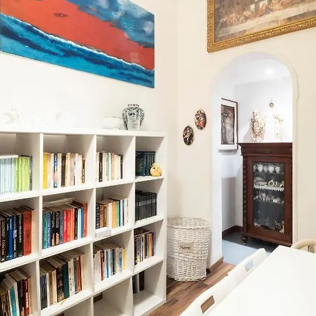 Central Apartment In Trastevere Rome Exterior photo